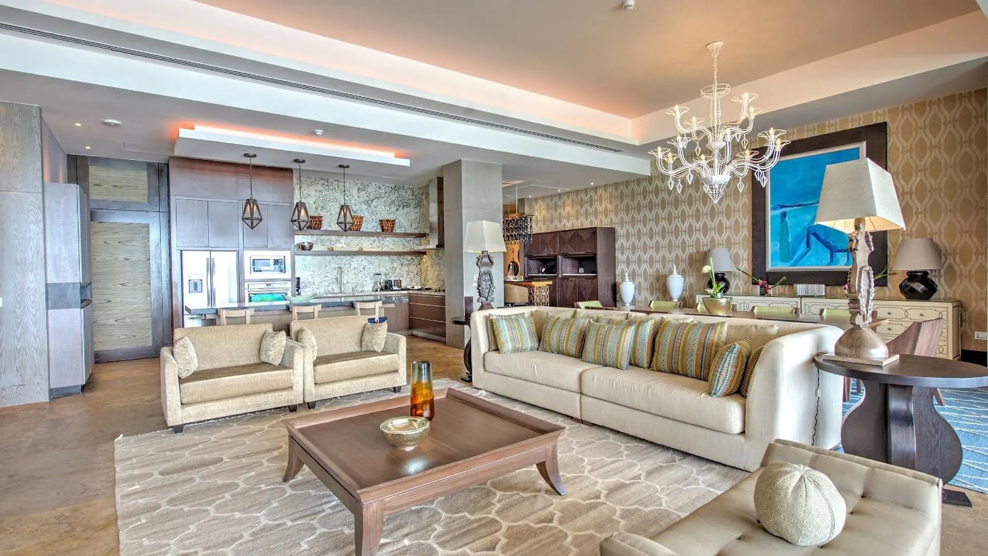 The Grand Luxxe Four Bedroom Residence Oceanview 新巴利亚塔 度假村