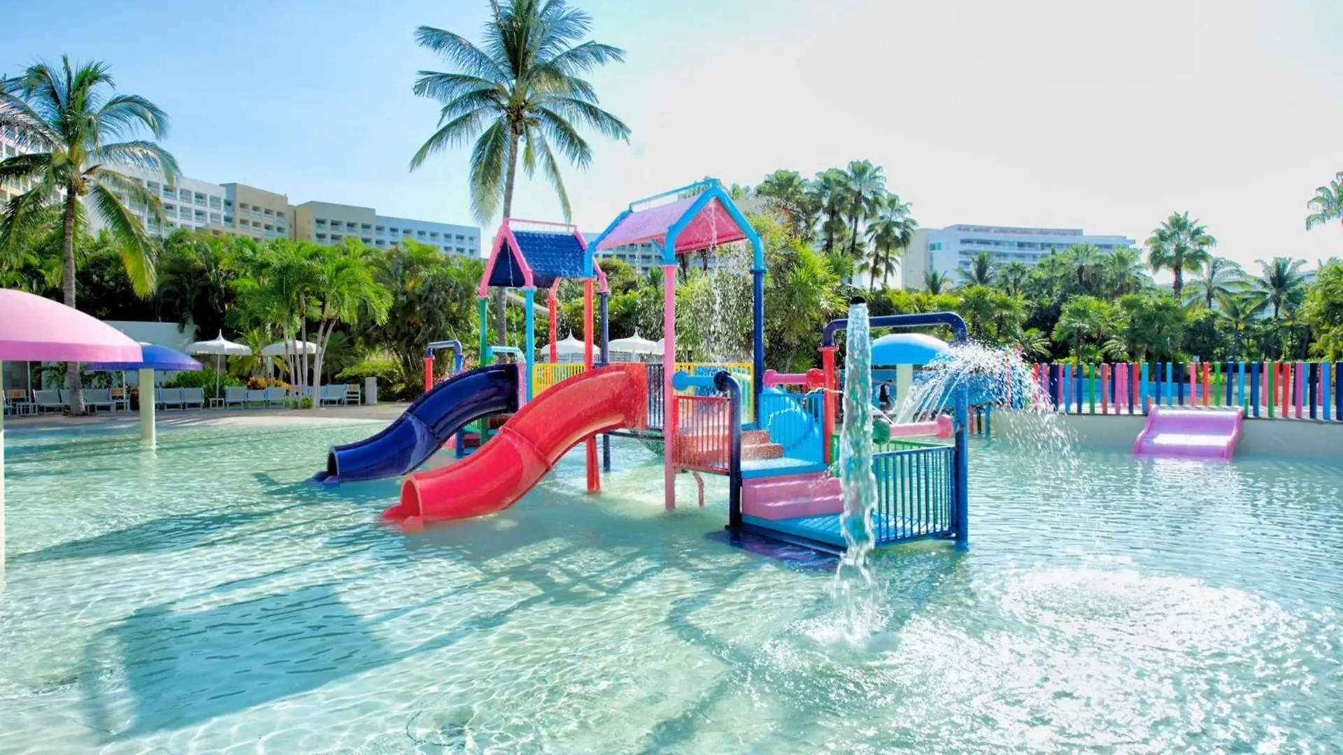 The Grand Luxxe Four Bedroom Residence Oceanview 新巴利亚塔 度假村